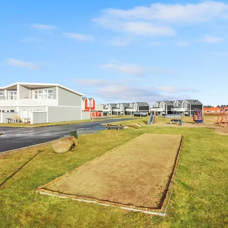 Molti - 750m From The Sea In Nw Jutland By Interhome Lokken