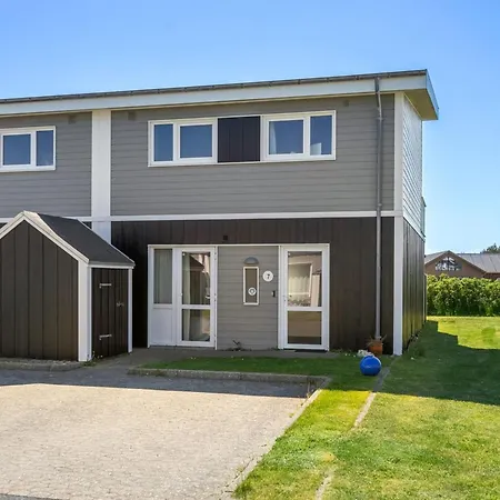 Molti - 750m From The Sea In Nw Jutland By Interhome